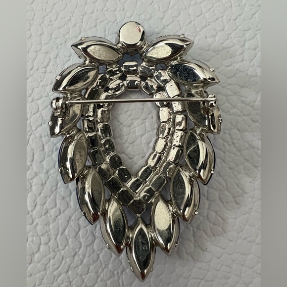 VNTG Sarah Coventry "Blue Lagoon" brooch - Picture 6 of 7